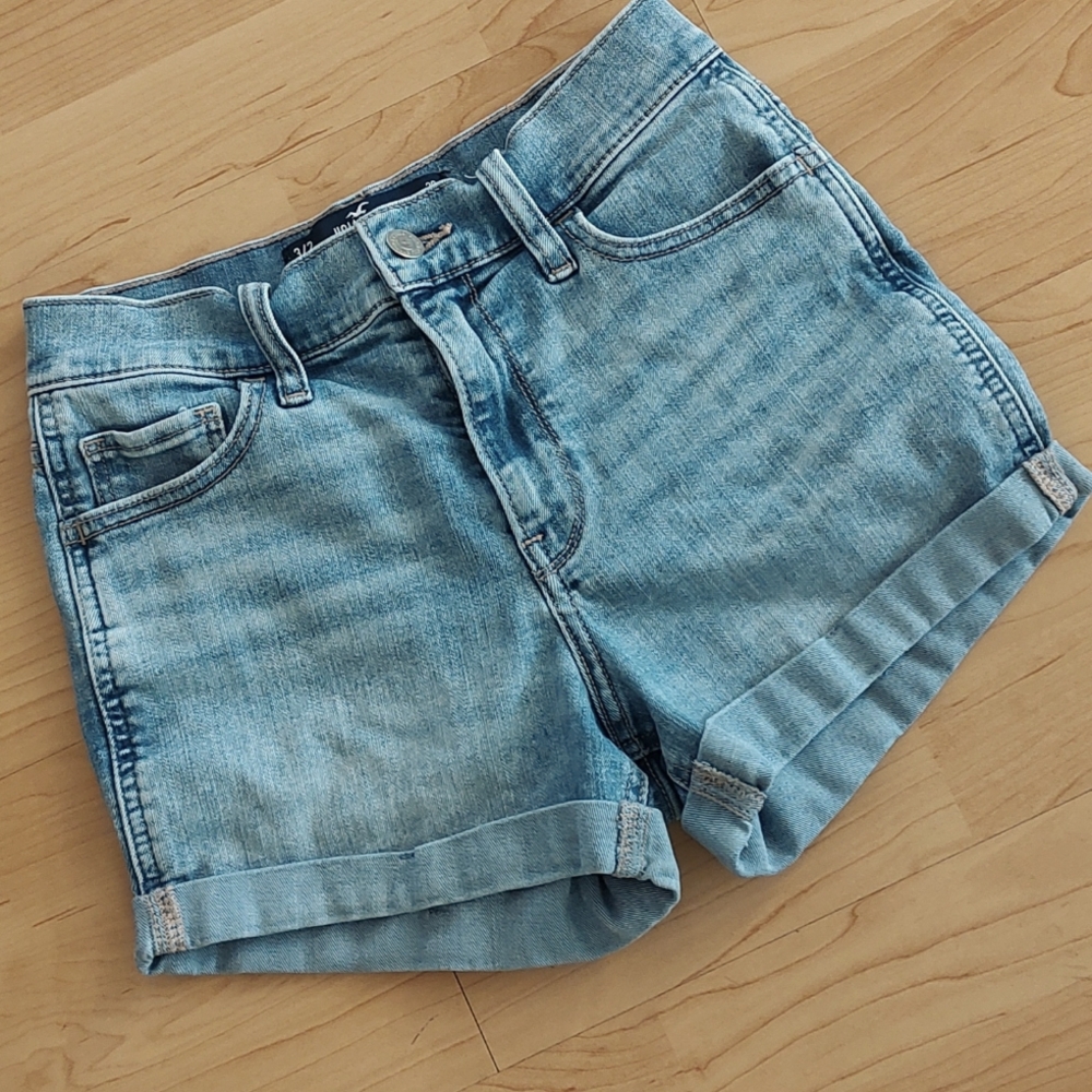 Hollister High Rise Shorts